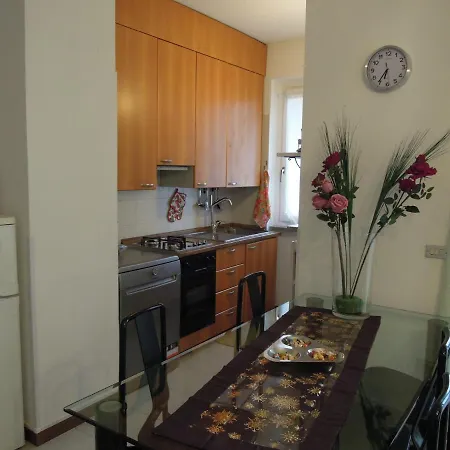 A Dream On The Via Roma Apartment Lierna